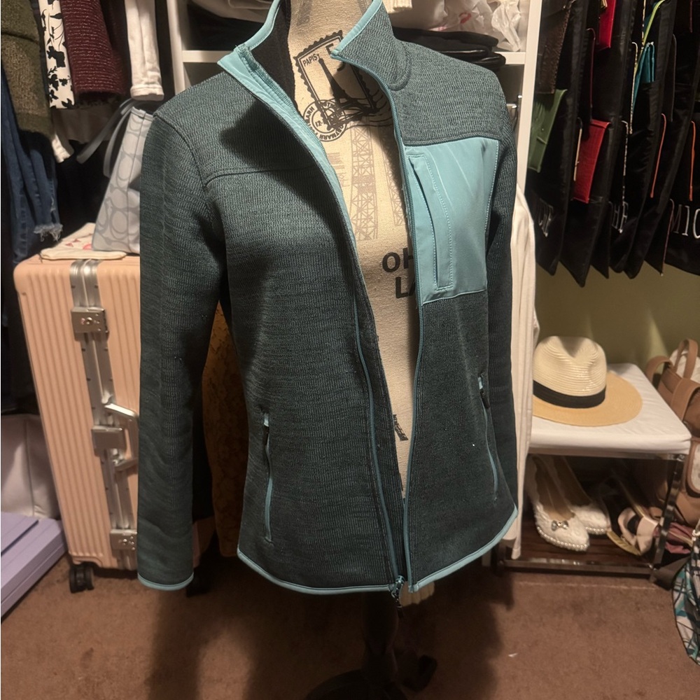 Ascend Jacket - Picture 7 of 11